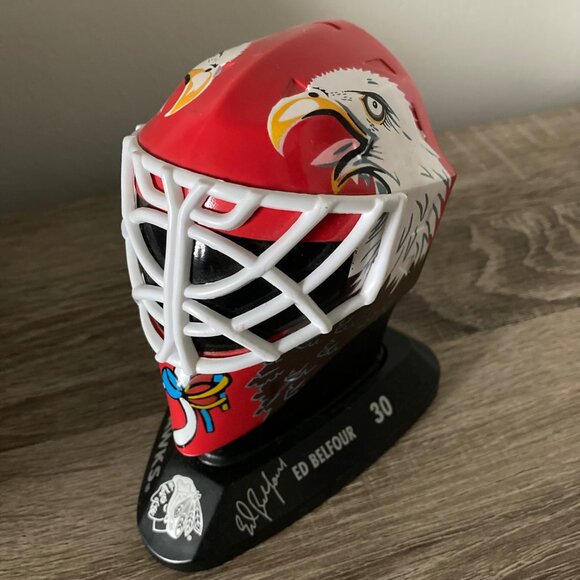 Ed Belfour - Chicago Blackhawks - 1996 McDonald’s NHL Mini Goalie Mask - Picture 1 of 1